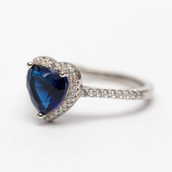 ⁦خاتم البنادورة فص أزرق – Pandora ring blue  heart⁩ - الصورة ⁦7⁩