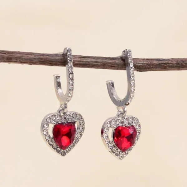 حلق بنادورا قلب احمر - Pandora earring heart