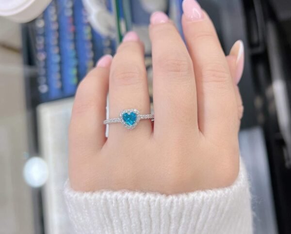 ⁦خاتم البنادورة فص بيبي بلو -Pandora ring Baby blue heart⁩ - الصورة ⁦2⁩