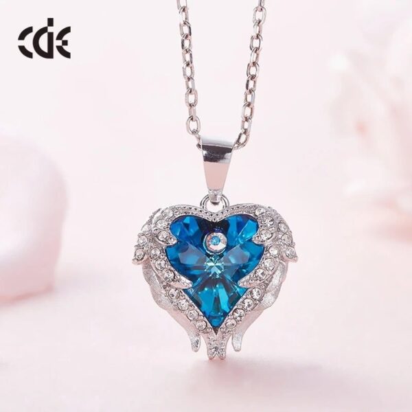 سلسله القلب الازرق- Blue  heart necklace